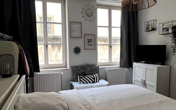 Appartement à louer    1 pièce • 47 m2 Metz