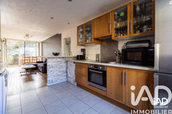 Appartement à vendre 4 pièces 66 m² Fontenay-le-Fleury