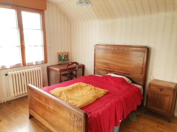 Maison à vendre à Montfort-sur-Meu en Ille-et-Vilaine (35160), ref : 048-V1290V