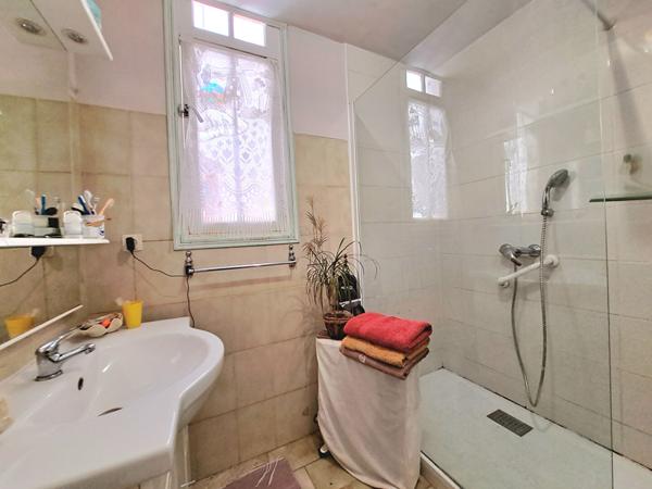 Maison individuelle 124 m² secteur centre ville, plages et commerces à pied