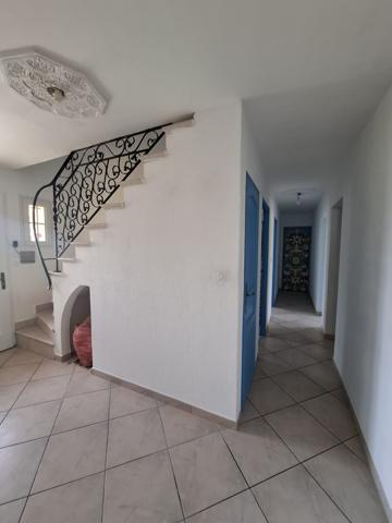 À vendre - Maison traditionnelle, 6 pièces située à Beaumont-sur-Sarthe (72170)