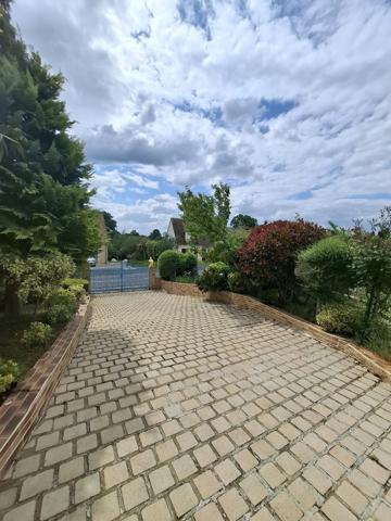 À vendre - Maison traditionnelle, 6 pièces située à Beaumont-sur-Sarthe (72170)