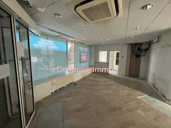 Immeuble à vendre de 415 m²