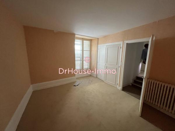 Immeuble à vendre de 415 m²