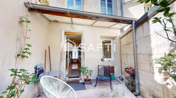 Maison de ville 4 chambres, cave et cours