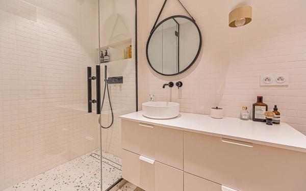 Appartement à vendre    3 pièces • 59,11 m2 Paris 19