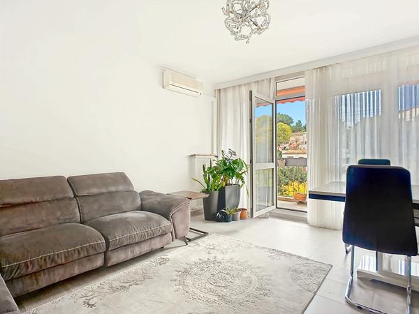 Appartement Marseille 5 pièce(s) 95 m2