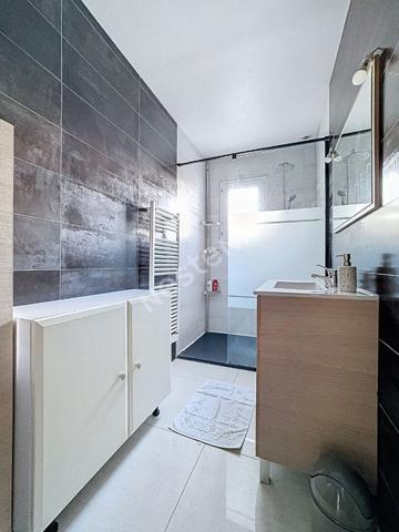 Maison familiale à vendre à Ancenis - 5 chambres, véranda, grand garage et jardin