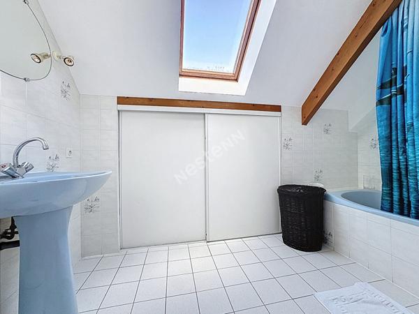 Maison familiale à vendre à Ancenis - 5 chambres, véranda, grand garage et jardin