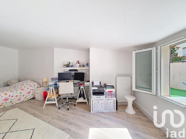 Maison à vendre 7 pièces 184 m² Montigny-le-Bretonneux