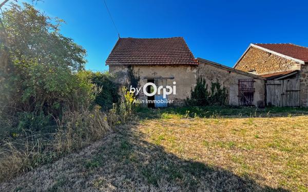 Maison à vendre    1 pièce •  Beaune-d'Allier