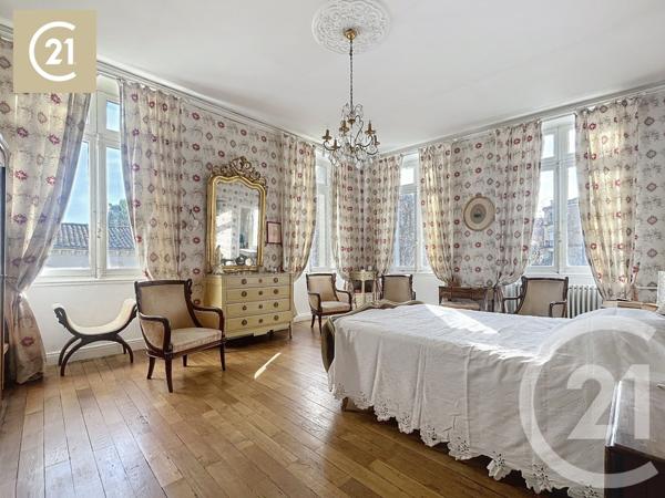 Maison à vendre  14 pièces - 295 m2 BEZIERS - 34