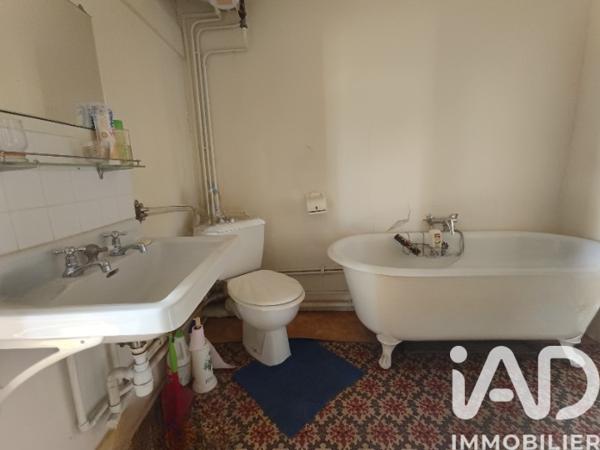 Maison à vendre 4 pièces 107 m² Châteauneuf-sur-Cher