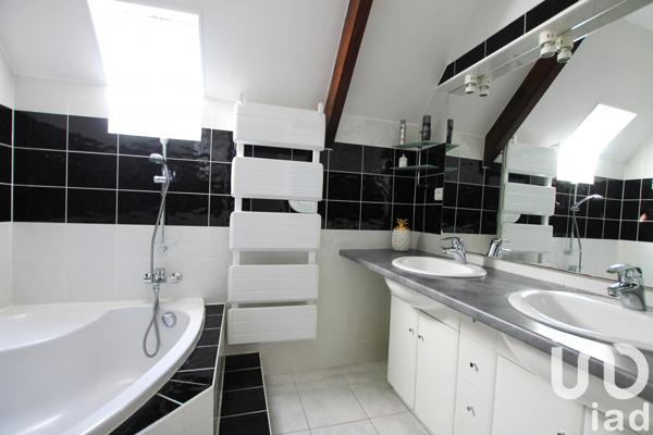 Maison à vendre 6 pièces 138 m² Les Pieux