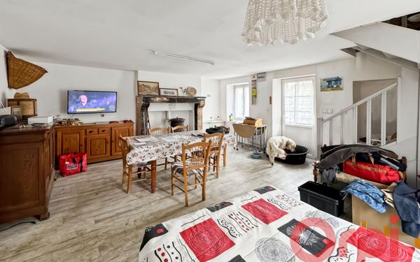 Maison à vendre    3 pièces • 60 m2 Saulzais-le-Potier