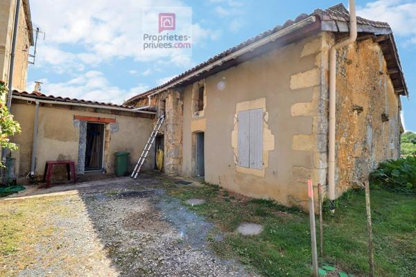 Deux Maisons 7 pièces dont 1 entièrement rénovée avec garage, dépendances + une autre maison attenante à rénover totalement
