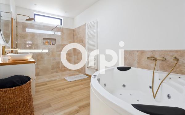 Maison à vendre    5 pièces •  Dunkerque