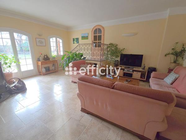 Maison 6 pièces - 160 m²