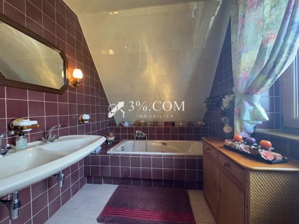 Maison 5 pièce(s) 3 chambre(s) 120 m²