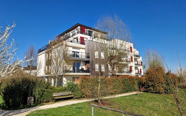 Appartement à vendre    4 pièces • 73 m2 Claye-Souilly