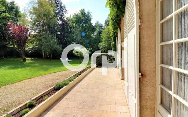 Maison à vendre    5 pièces •  Le Mée-sur-Seine