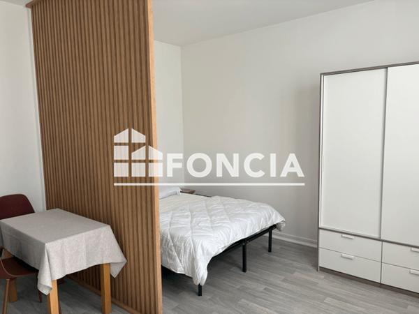 Location Studio meublé 40 m² - 1 A 7 RUE SAINT GILLES Dreux 28100