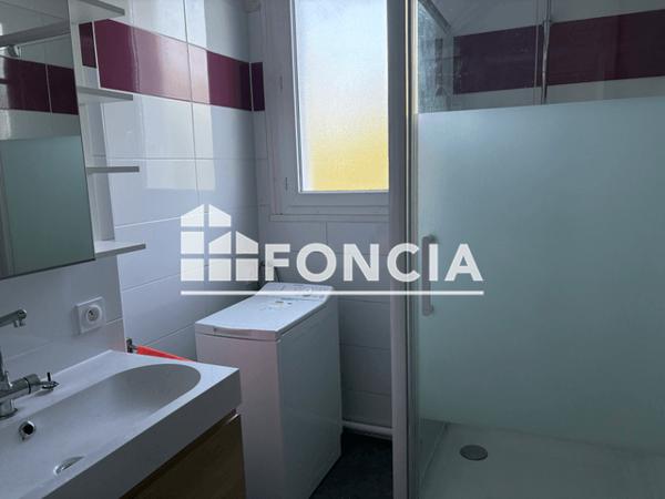 Location Studio meublé 40 m² - 1 A 7 RUE SAINT GILLES Dreux 28100