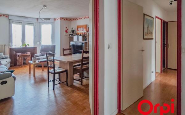 Appartement à vendre    4 pièces • 85,55 m2 Lyon 8