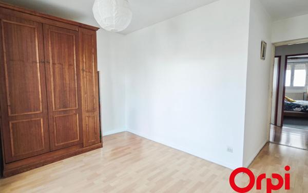 Appartement à vendre    4 pièces • 85,55 m2 Lyon 8