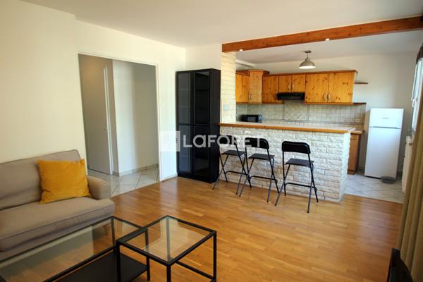 Location appartement Pierre-Bénite - 3 pièce(s) - 63 m² - 1 100 € / mois