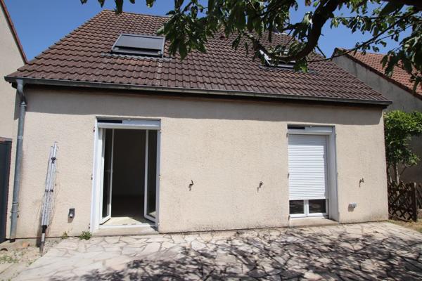ORLEANS SUD, proche jardin des plantes, maison individuelle classée C de 100m2 avec jardin et garage