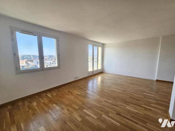 T4, 2 chambres environ 90 m² - Asc, Balcon, Parking, Cave