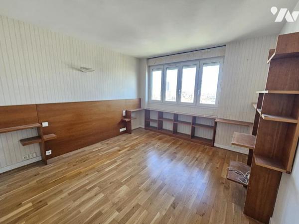 T4, 2 chambres environ 90 m² - Asc, Balcon, Parking, Cave