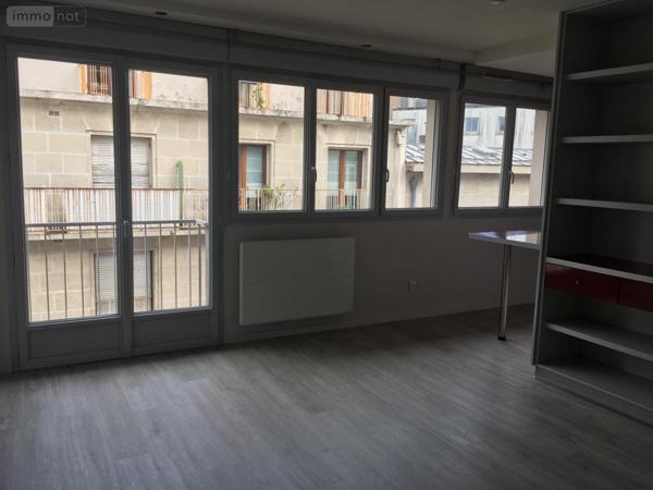 Appartement à louer à Nantes en Loire-Atlantique (44000), ref : 44028-L133