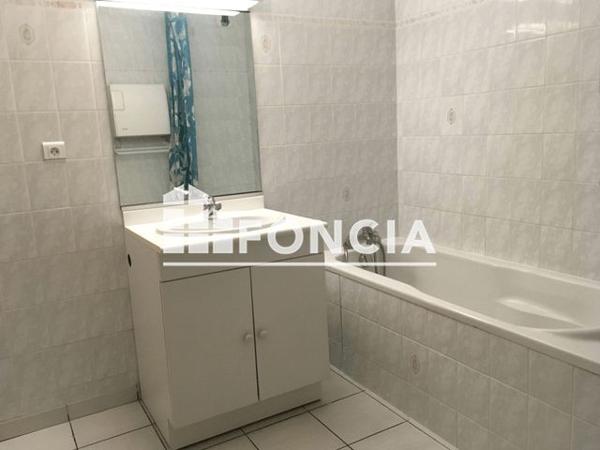 Location Appartement 2 pièces 54.4 m² - COTEAUX DE MONTMUZARD Dijon 21000