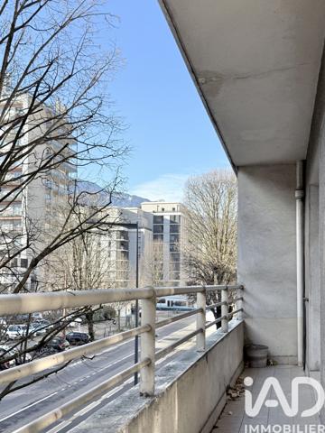 Location appartement 3 pièces 65 m² Grenoble