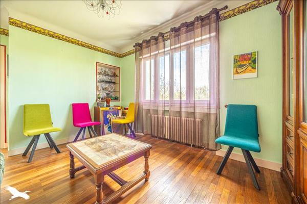 Maison à vendre |  Brioux-sur-Boutonne |  5 pièces | 124 m²