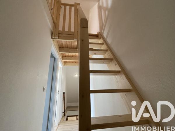 Location maison 3 pièces 77 m² Saint-Christophe