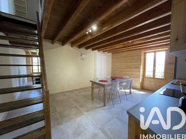 Location maison 3 pièces 77 m² Saint-Christophe