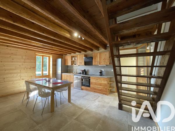 Location maison 3 pièces 77 m² Saint-Christophe
