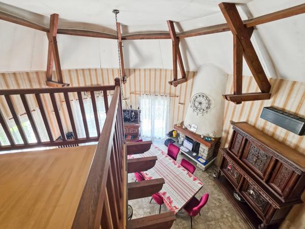 Maison d’architecte 7 pièces – 125 m² – Vue panoramique – Hauteurs de Lons-le-Saunier