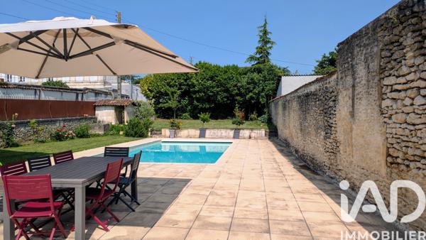 Maison à vendre 9 pièces 255 m² Cognac