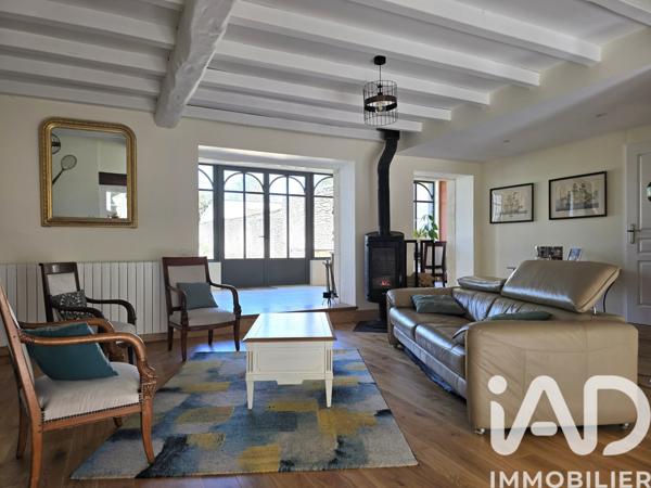 Maison à vendre 9 pièces 255 m² Cognac