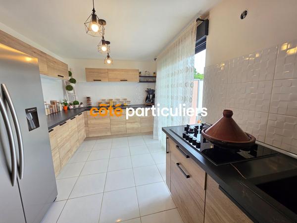 Vente Maison124 m² - 4 Pièces - FONTAINE LA GAILLARDE (89100)
