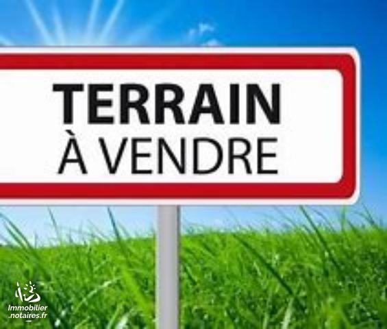 Terrain de 1150 m2 destiné à la construction à usage professionnel