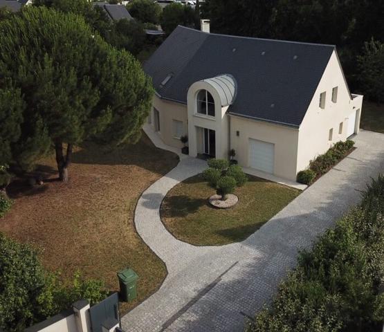CONTEMPORAINE HAUT DE GAMME