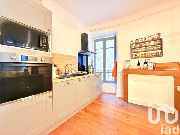 Appartement 4 pièces de 119 m² à Charolles (71120)
