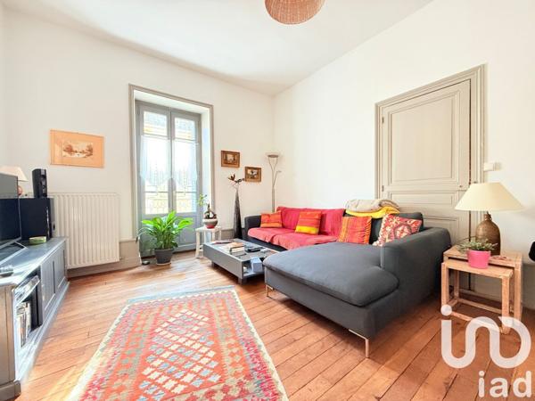 Appartement 4 pièces de 119 m² à Charolles (71120)