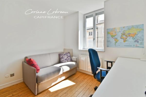 Appartement lumineux avec balcon – 2 chambres – Pont-de-Vaux