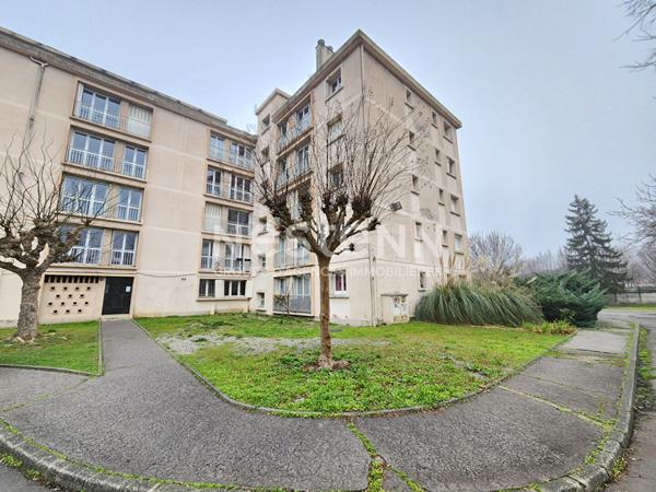 Toulouse Rangueil 31400 à deux pas des Facultés , Agréable T3 de 56.45m² très bien agencé , avec petit balcon, cave et place de parking